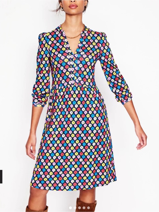Boden Dresses & Skirts - Boden Naomi Relaxed Jersey Dress Multi Pop Daisy Floral Pockets Career Sz 6